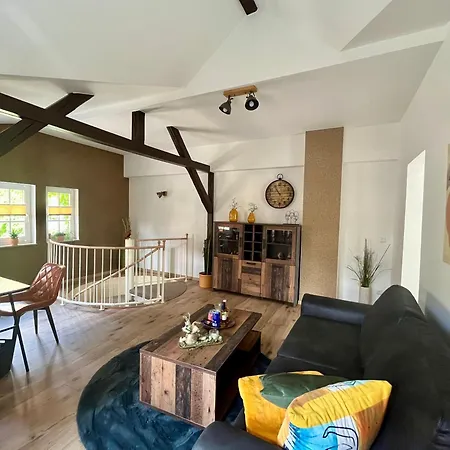 Frosch Apartment *